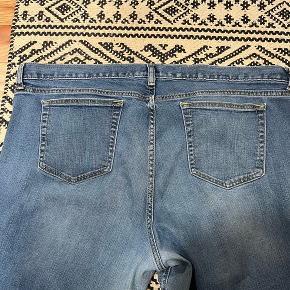 Gap Bootcut Jeans Size 20/35 - Picture 3 of 4